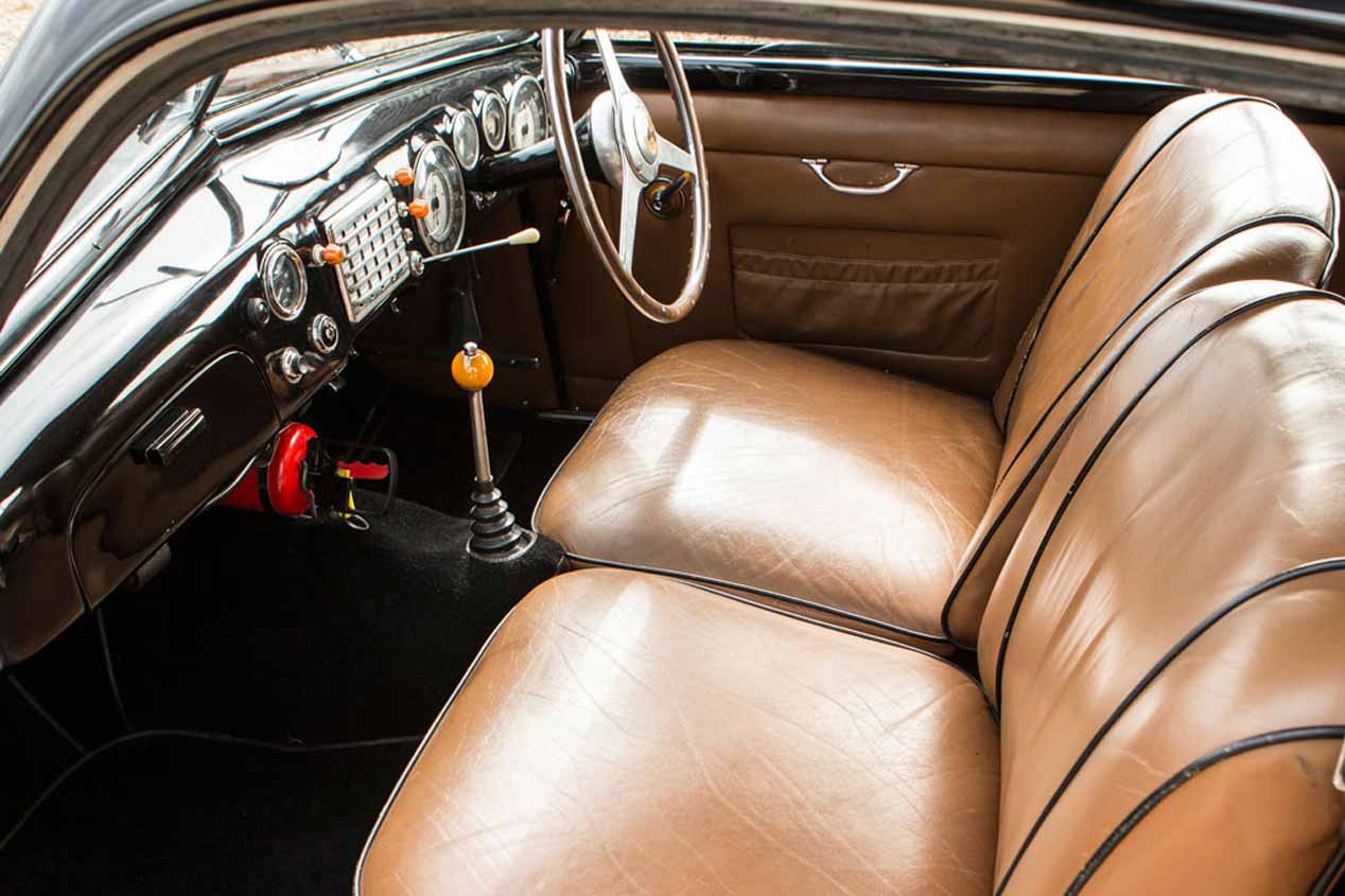 Ya a la venta el Ferrari más antiguo del Reino Unido