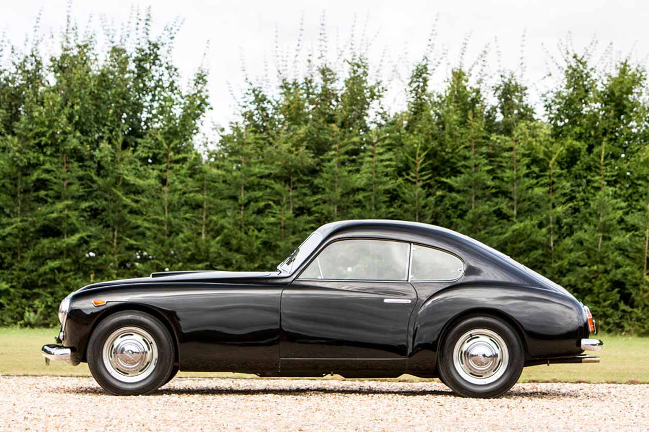 Ya a la venta el Ferrari más antiguo del Reino Unido