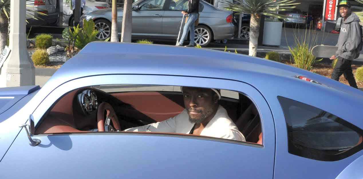 ¿Qué coches conducen los famosos?