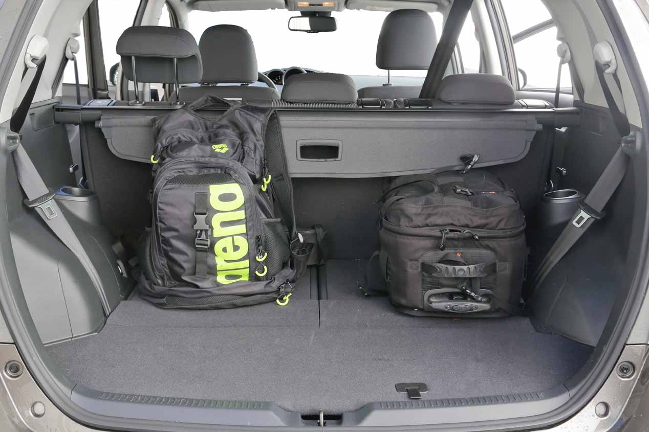 BMW 216d Gran Tourer y Toyota Verso 115D, en busca del mejor familiar