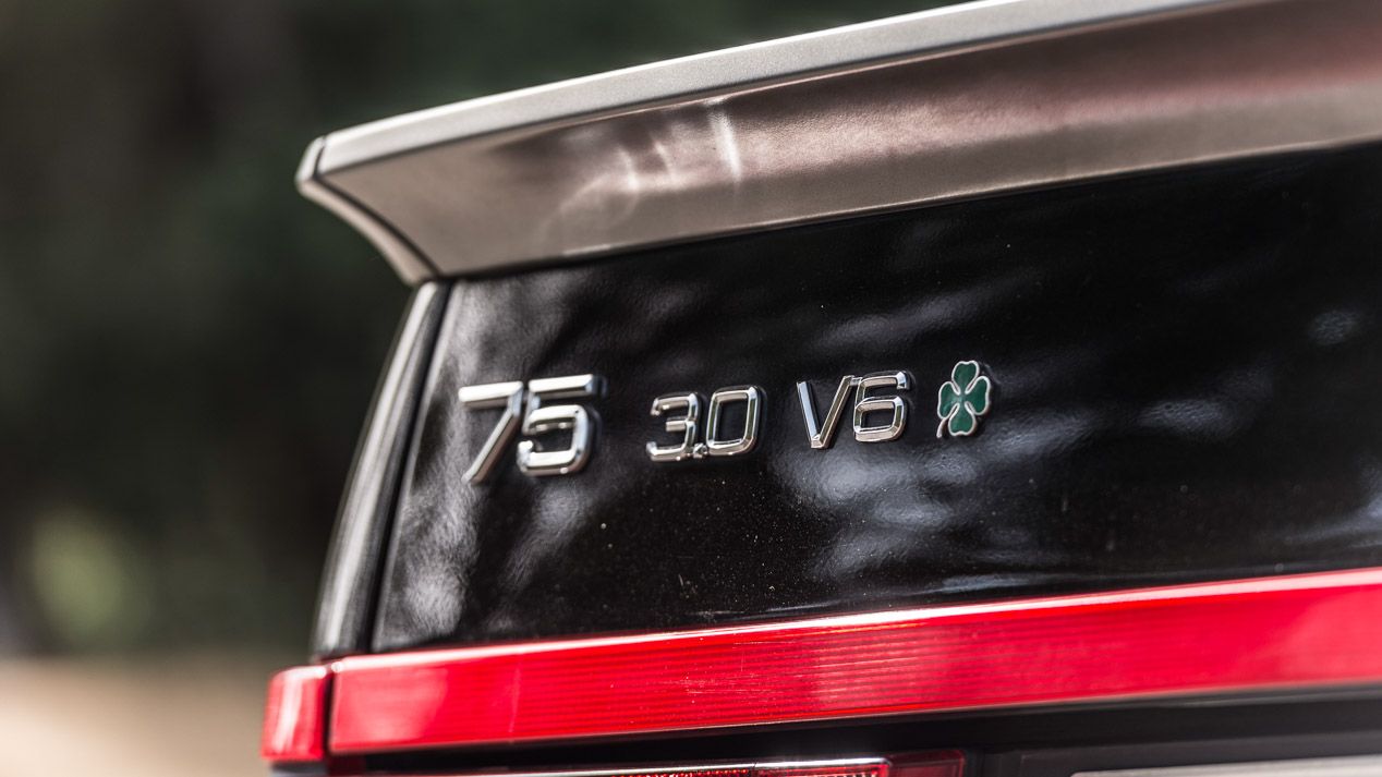 Alfa Romeo 75 V6 QV, un clásico inolvidable