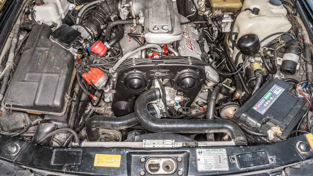 Alfa Romeo 75 V6 QV, un clásico inolvidable