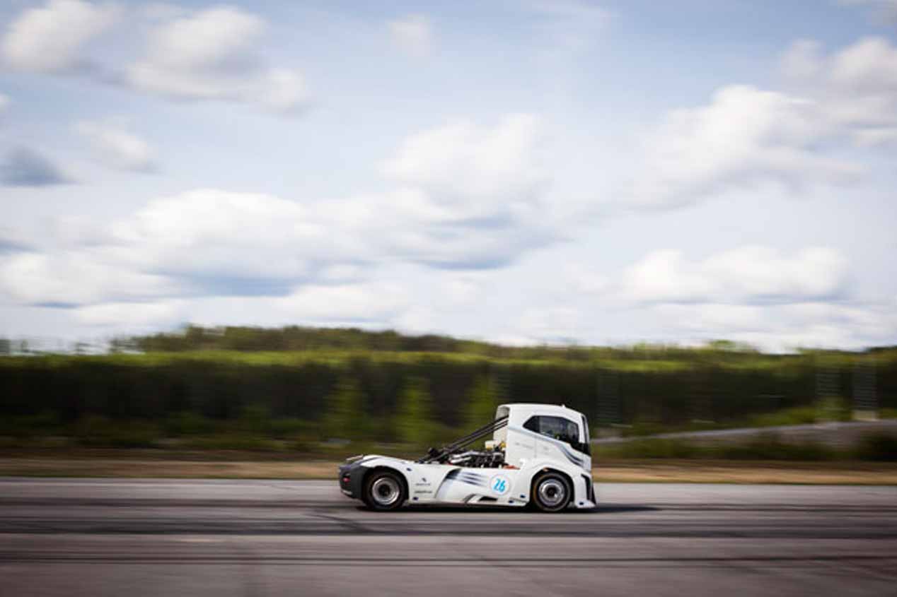 Volvo The Iron Knight: fotos del camíón más rápido del planeta