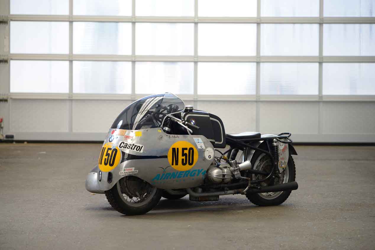 Una colección millonaria de miniaturas de coches y motos, a subasta
