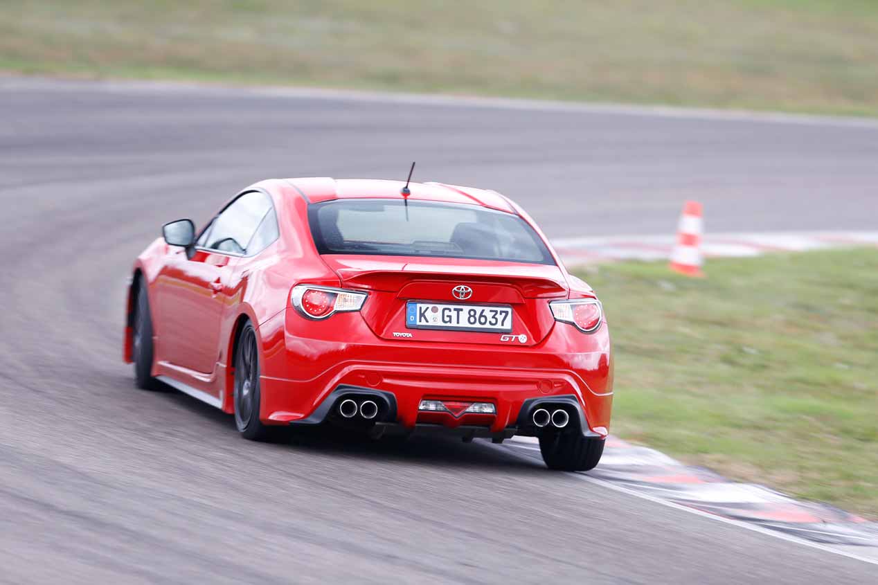 11 coches deportivos a prueba: imágenes