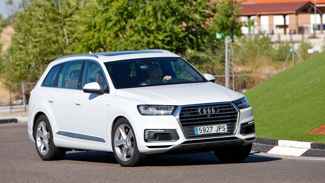 Audi Q7 e-tron quattro