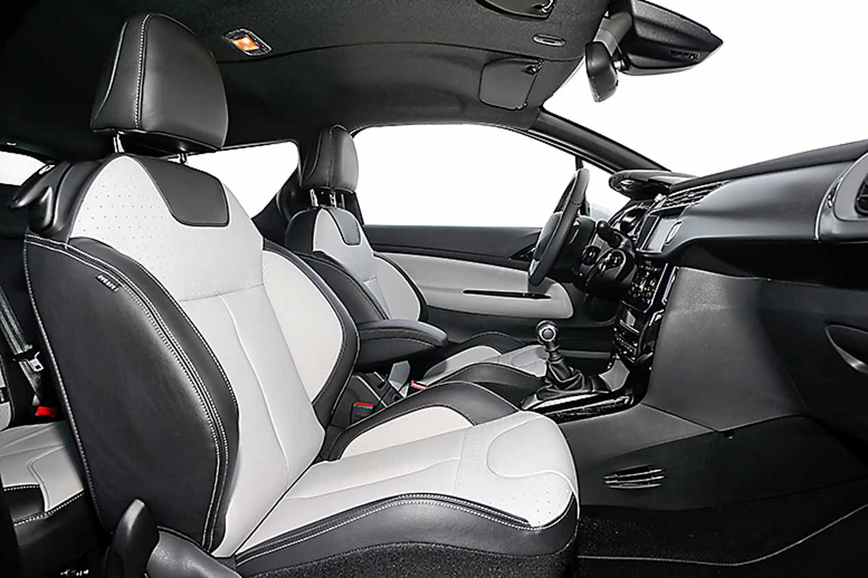 Volkswagen Beetle Cabrio y DS 3 Cabrio
