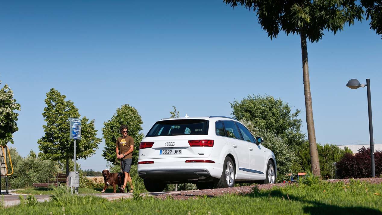 Audi Q7 e-tron quattro