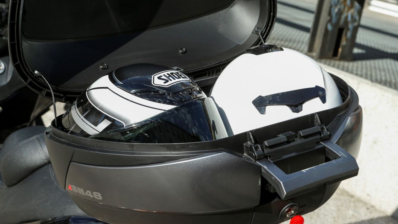 Dos scooter alternativas al coche. SYM Maxsym 400i y 600i
