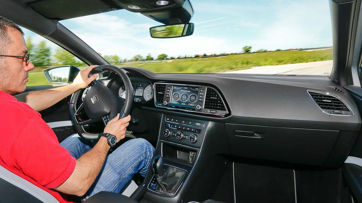 Probamos el nuevo Seat León Cupra 290 Performance Pack