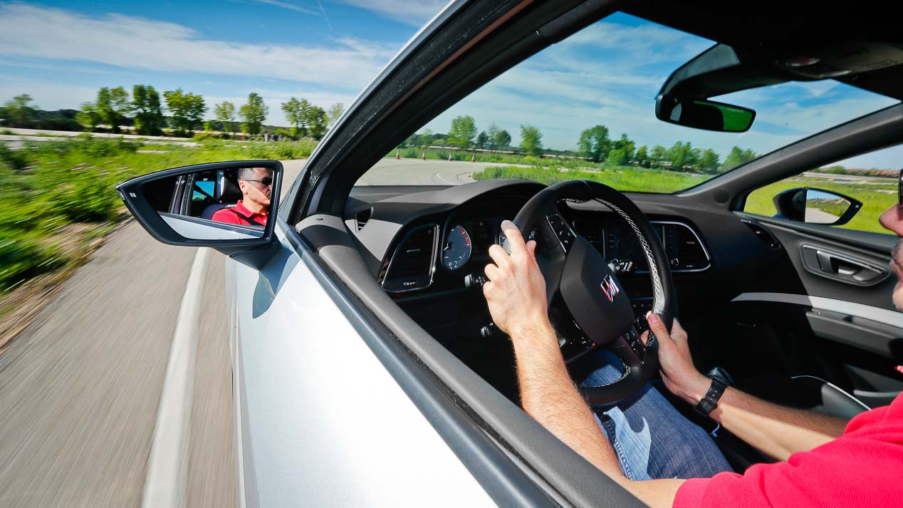 Probamos el nuevo Seat León Cupra 290 Performance Pack