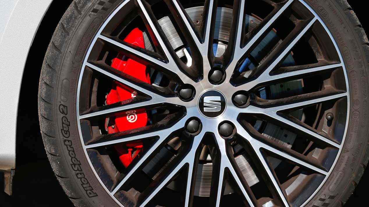 Probamos el nuevo Seat León Cupra 290 Performance Pack