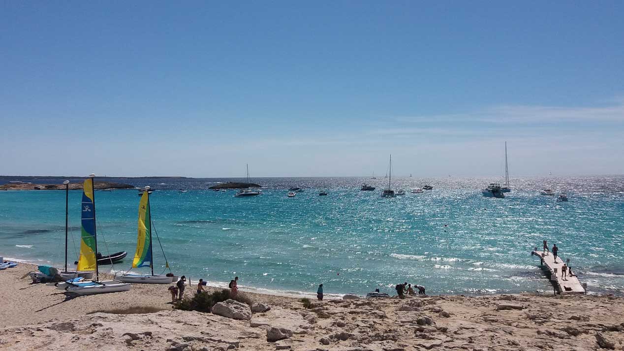 Con el nuevo Citroën e-Mehari por la isla de Formentera