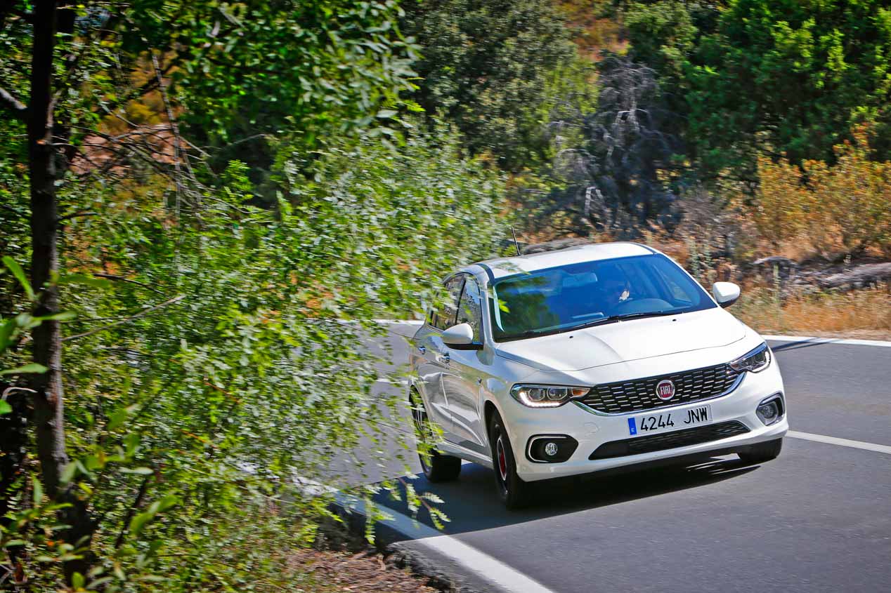 Revista Autopista 2974: contenidos principales, en imágenes