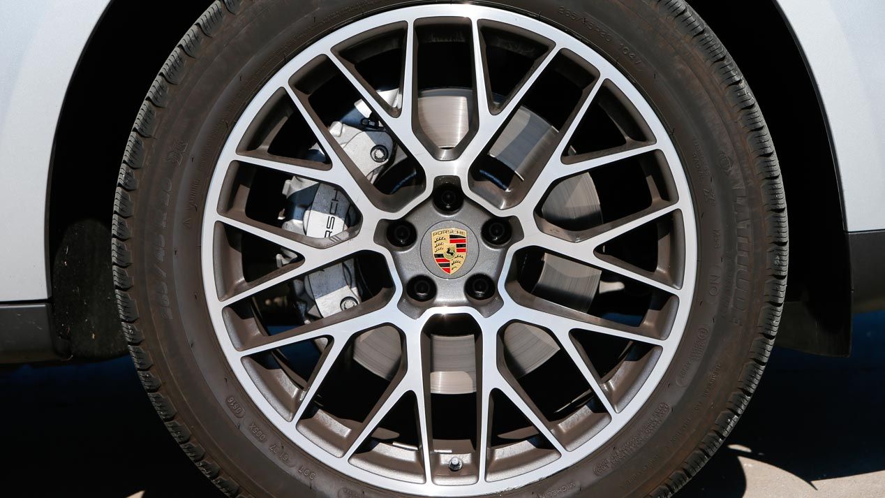 Jaguar F-Pace frente a Porsche Macan, SUV deportivos