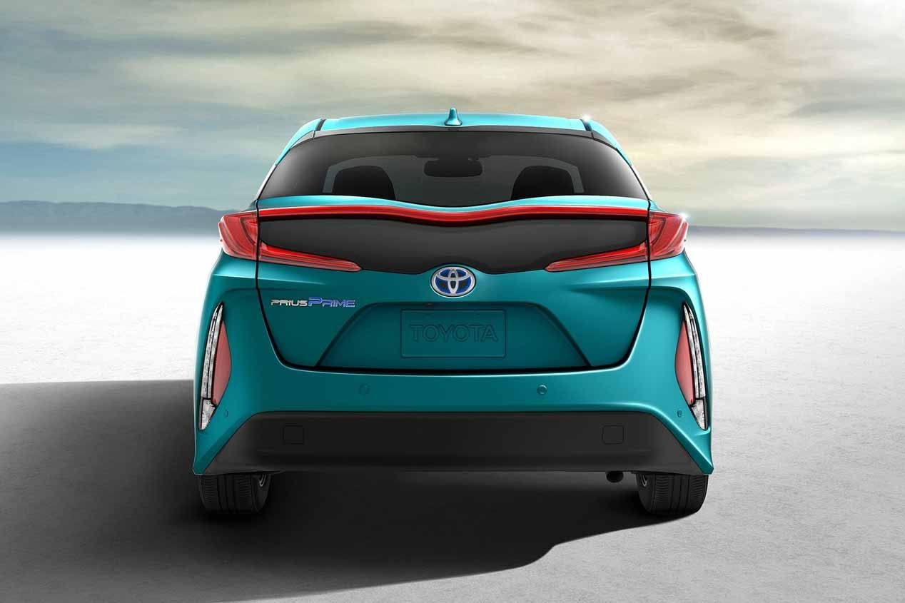 Toyota Prius enchufable 2017 en el Salón de París