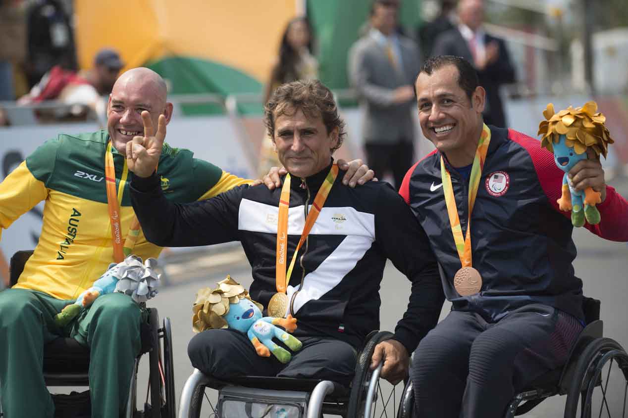 Zanardi, el expiloto que se pasó a los Juegos Paralímpicos, sigue ganando