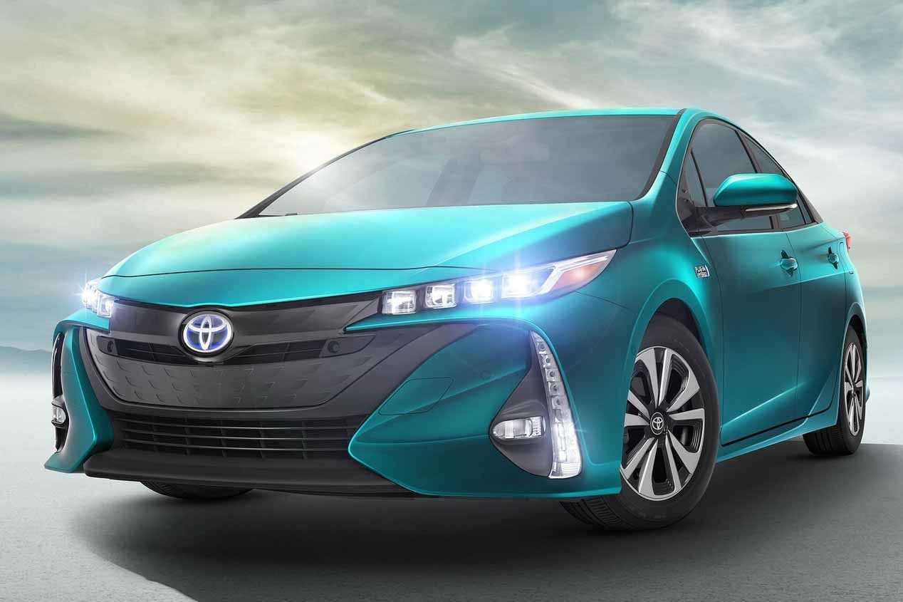 Toyota Prius enchufable 2017 en el Salón de París