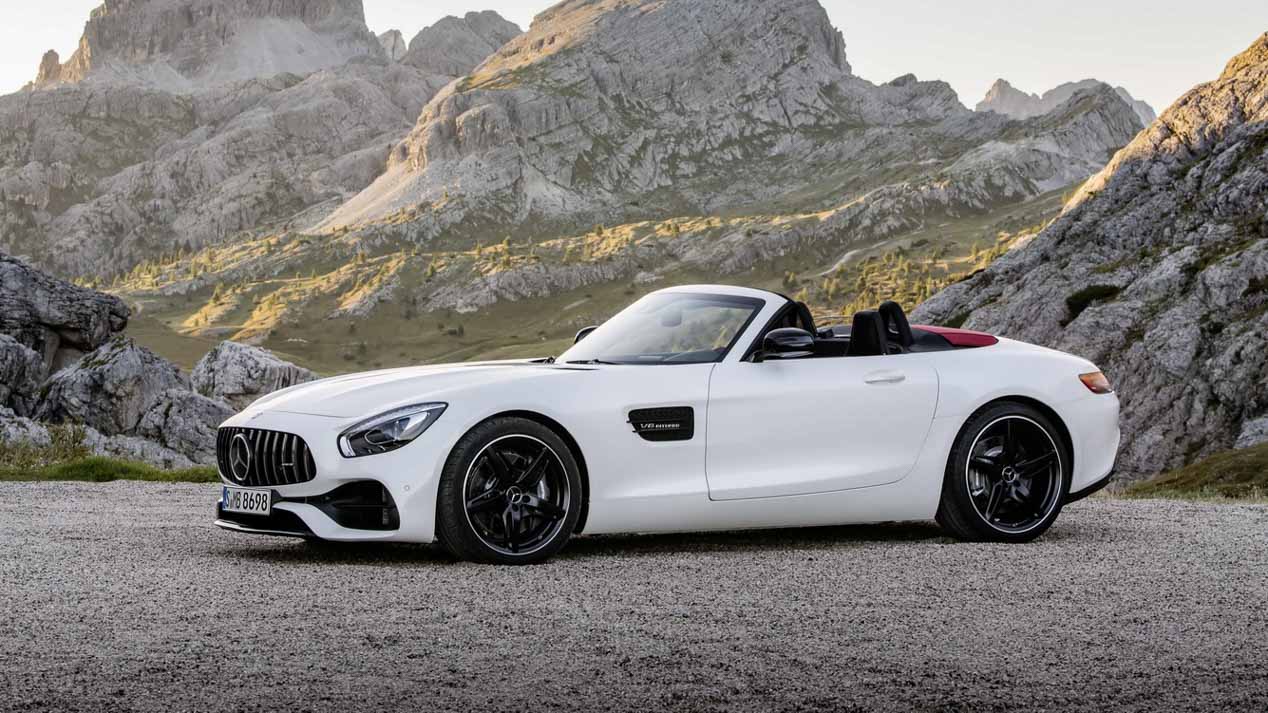 Mercedes AMG GT y GT C Roadster, de striptease en el Salón de París