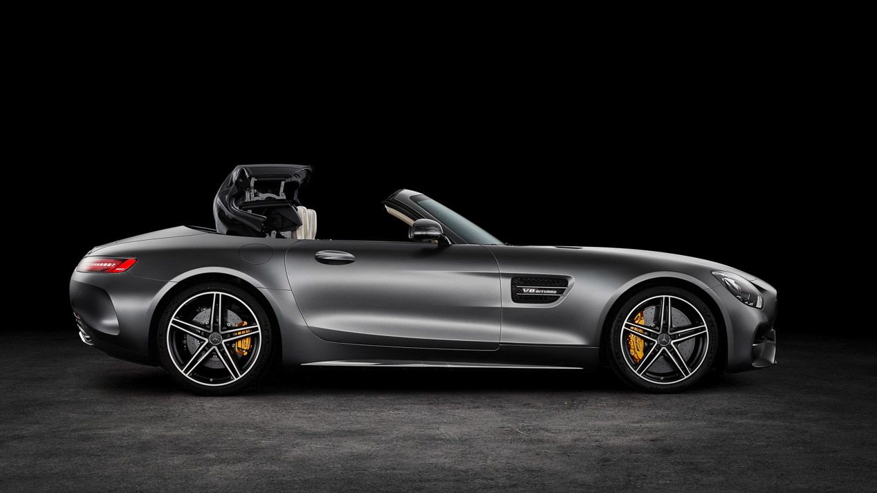 Mercedes AMG GT y GT C Roadster, de striptease en el Salón de París