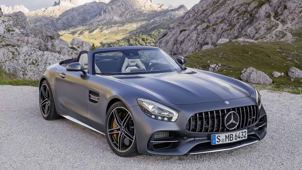 Mercedes AMG GT y GT C Roadster, de striptease en el Salón de París