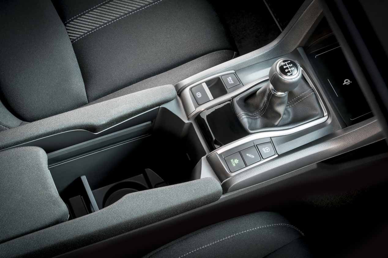 Honda Civic 2017: más largo, más ancho, más bajo