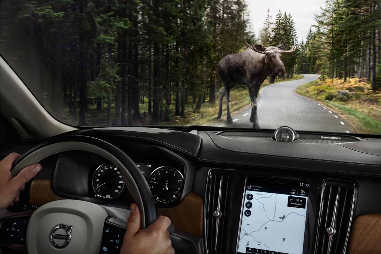Volvo V90 Cross Country: así es el gran familiar aventurero