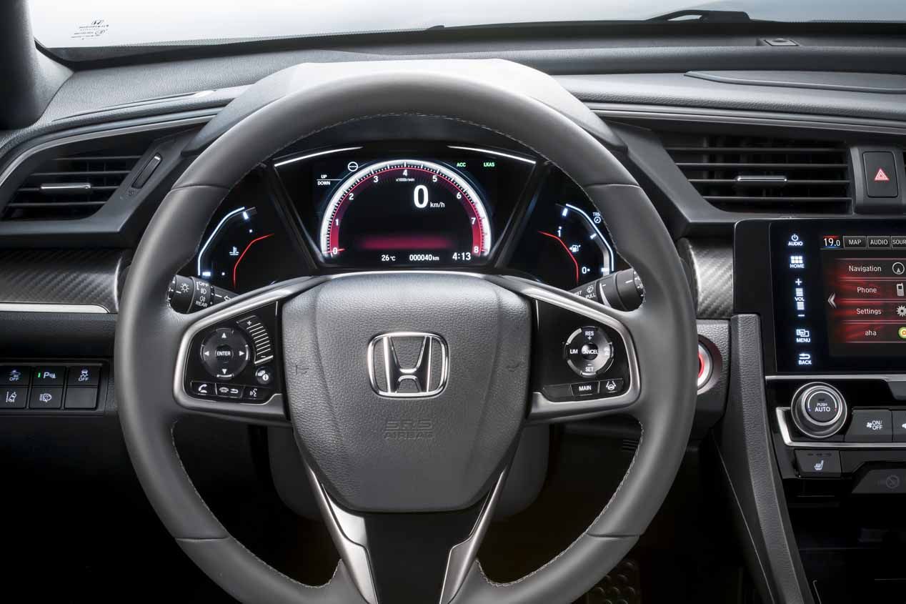 Honda Civic 2017: más largo, más ancho, más bajo