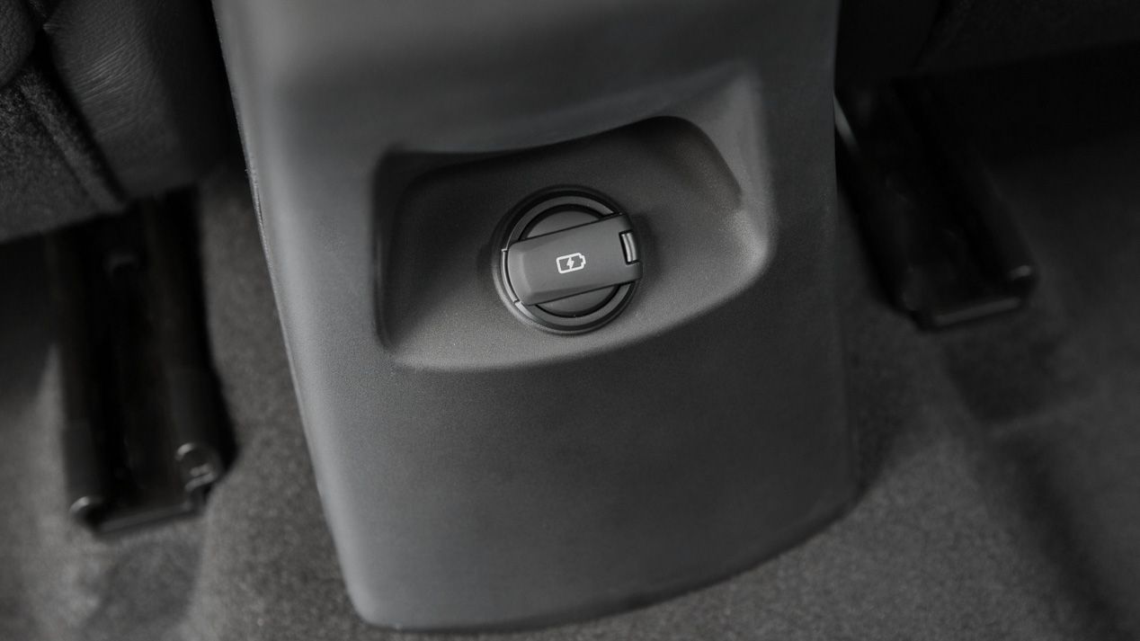 Así es el Kia Rio 2017. Ya nos hemos sentado en él.