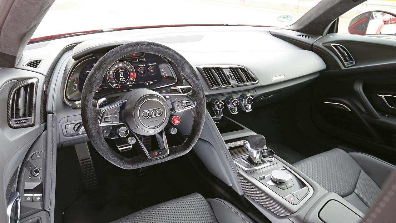 Porsche 911 Turbo S, Lamborghini Huracan V10 y Audi R8 V10 Plus