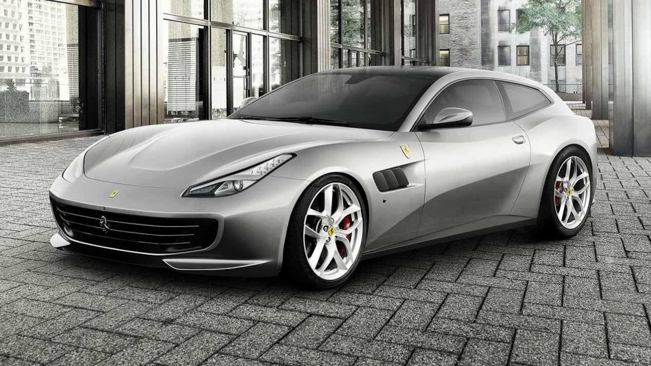 Ferrari GTC4 Lusso T, con Turbo y sin tracción total para París