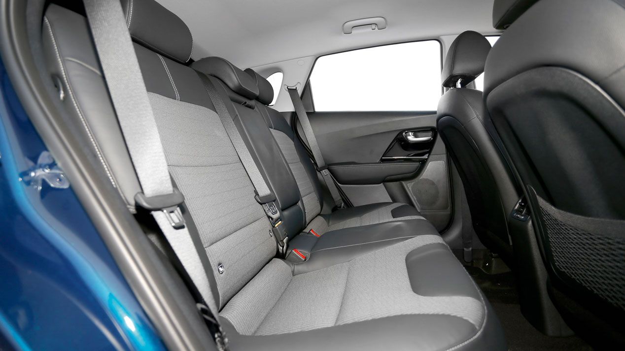 Duelo SUV Kia Niro – Kia Sportage: qué me conviene ¿Hibrido o Diesel?
