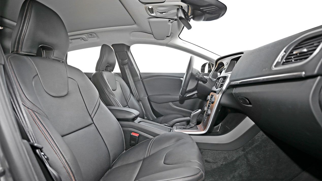 Audi A3 TDI, BMW 116d y Volvo V40 D2