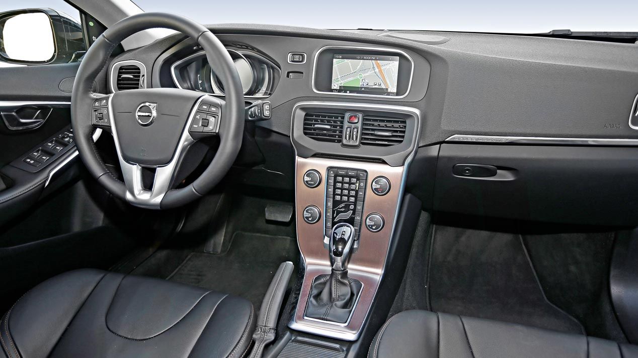 Audi A3 TDI, BMW 116d y Volvo V40 D2