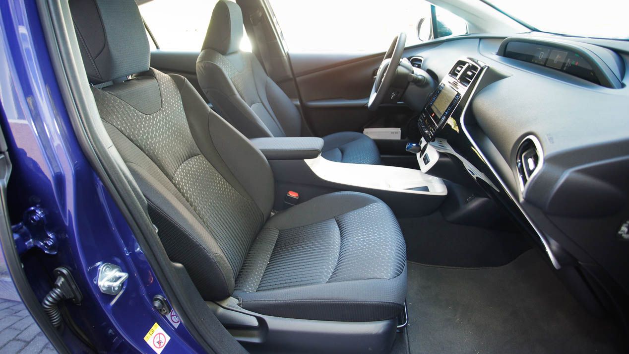 Toyota Prius y Volkswagen Golf GTE, coches para entendidos