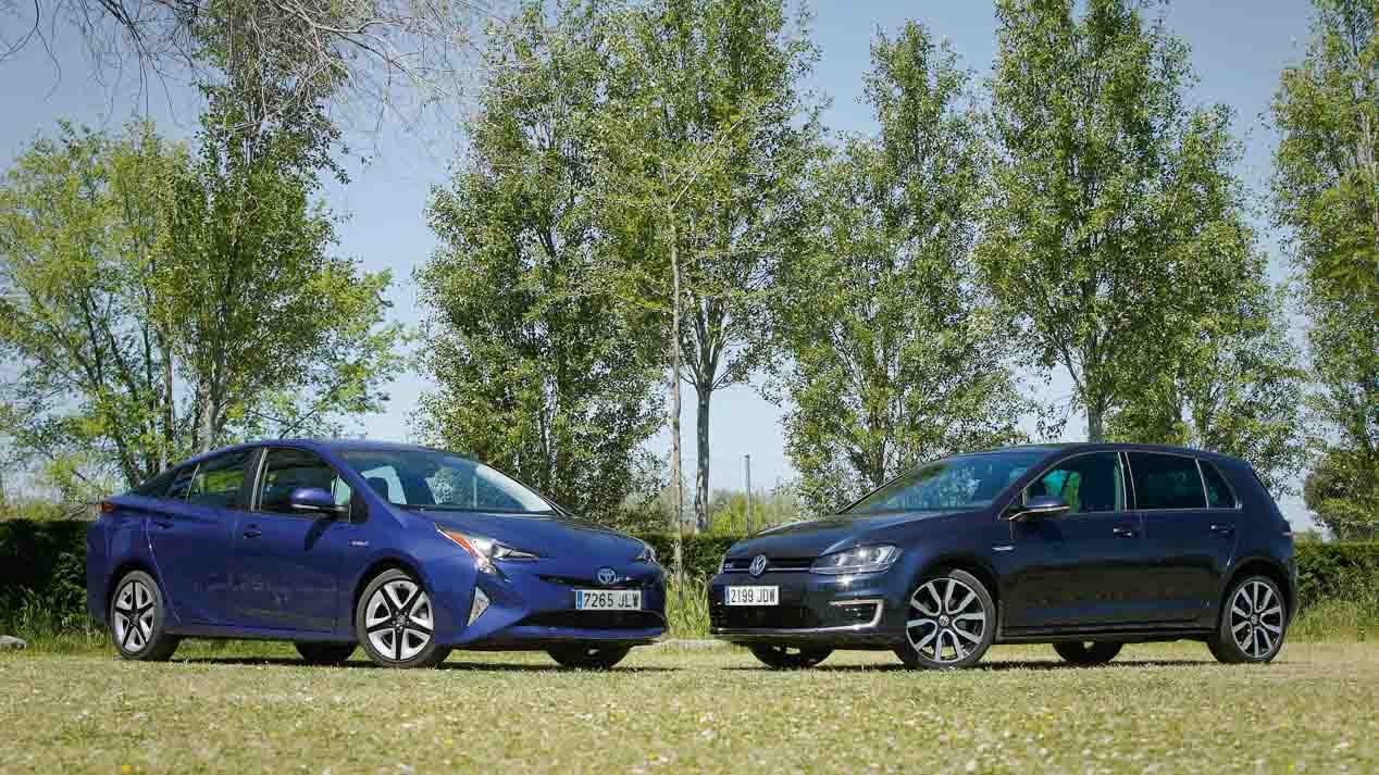 Toyota Prius y Volkswagen Golf GTE, coches para entendidos