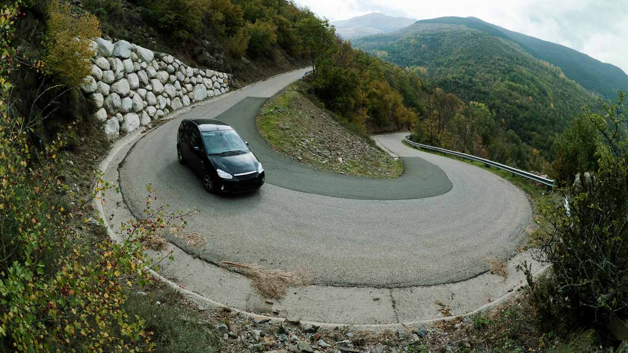 Estas son las rutas que prefieren los españoles para conducir por el extranjero