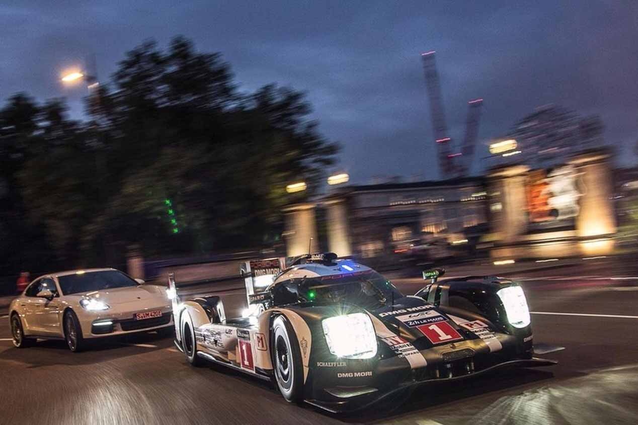 El Porsche Panamera 4 E-Hybrid y el 919 Hybrid por las calles de Londres