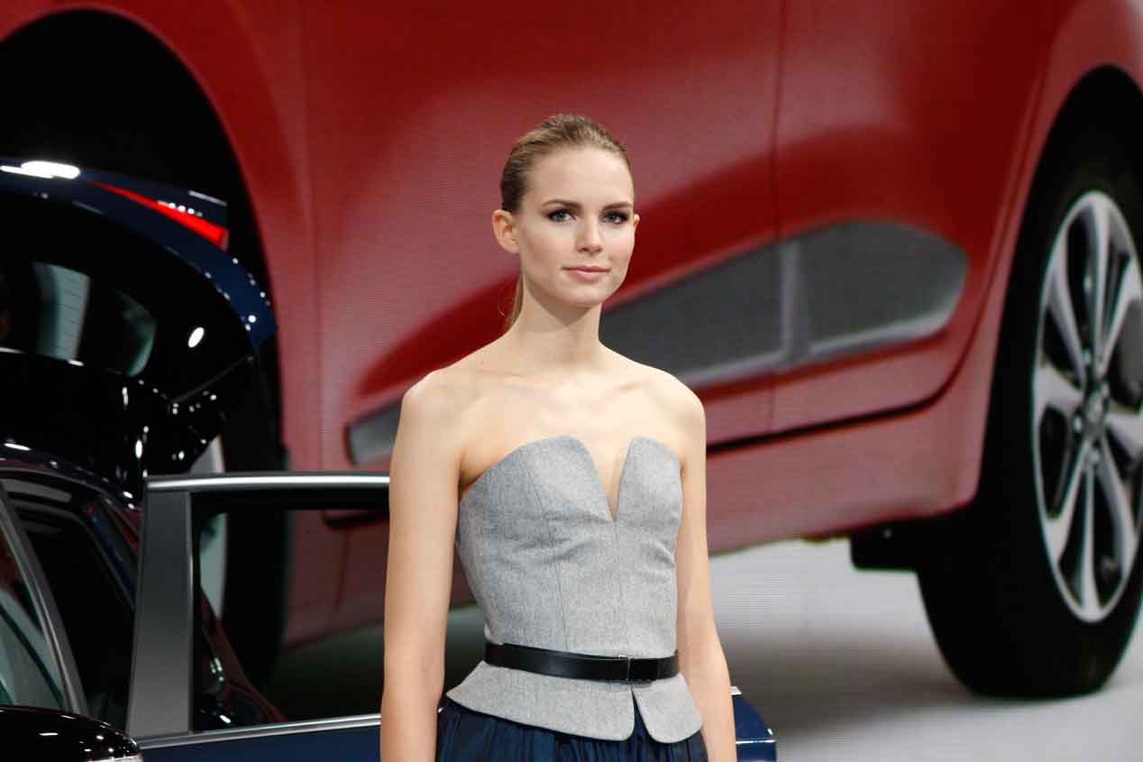 Las chicas del Salón de París 2016