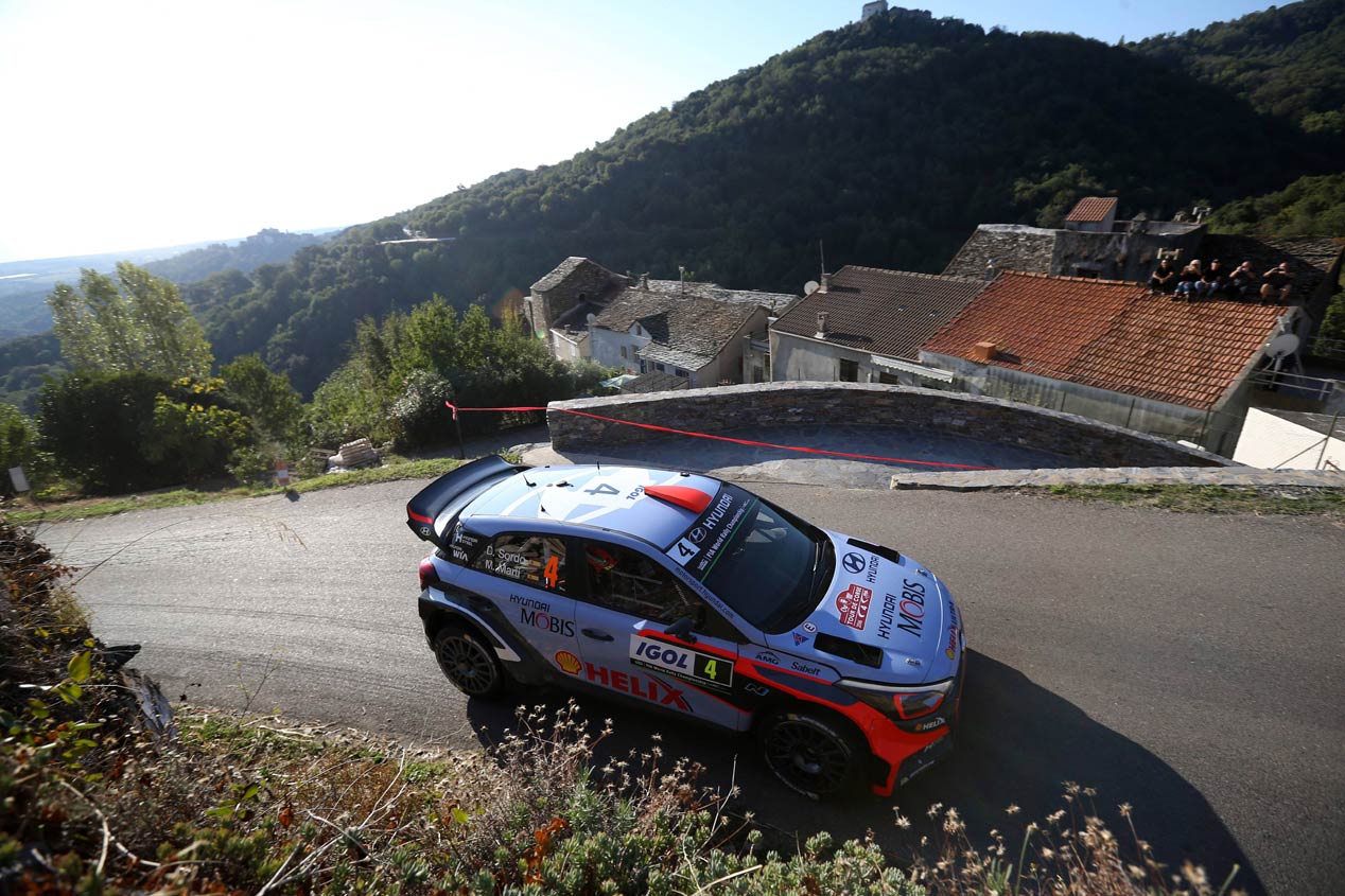 Tour de Córcega: Ogier, más cerca de ser campeón