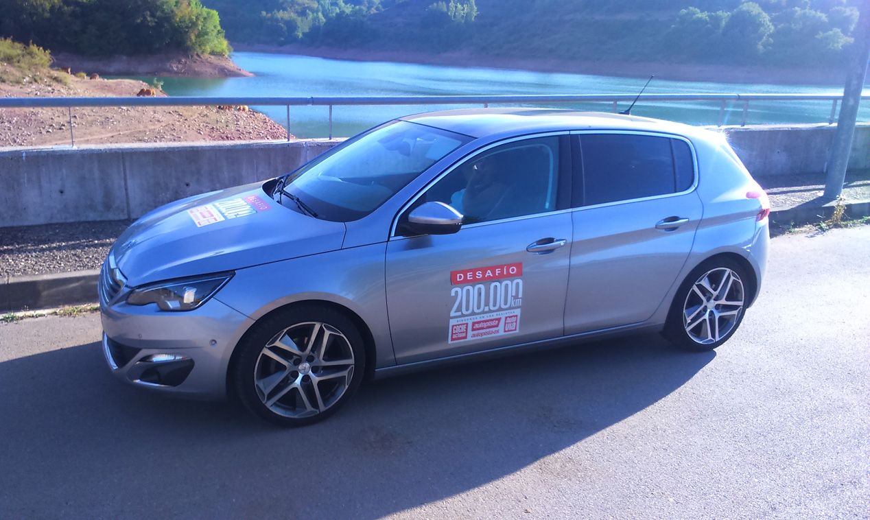 Peugeot 308 1.2 PureTech 130, superados los 150.000 km