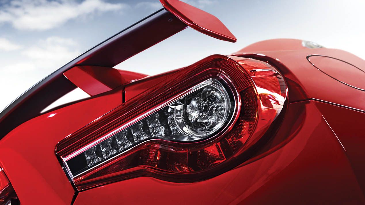 Toyota GT86 2017 ya la la venta en renovado coupé bóxer de Toyota