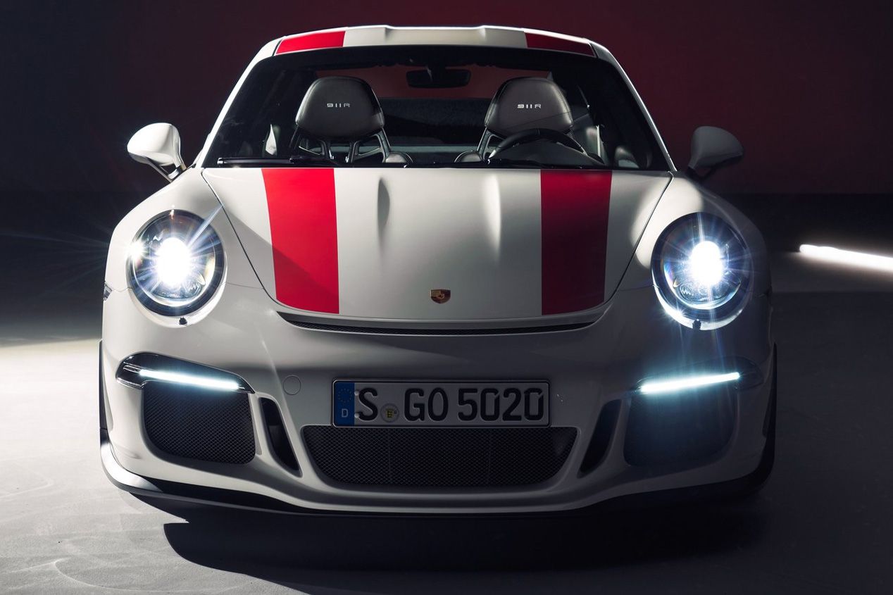 Prueba del Porsche 911 R, toda una bestia