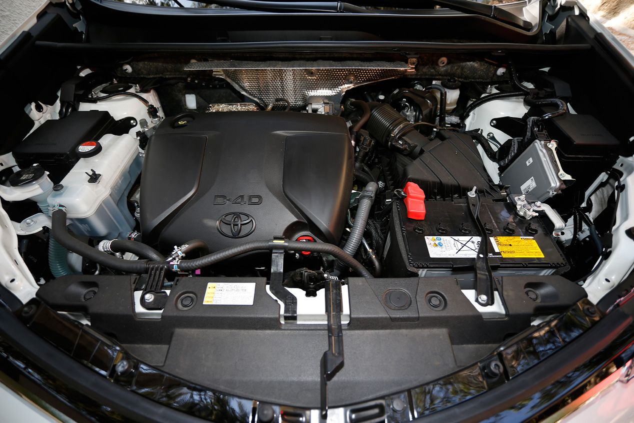 VW Tiguan 2.0 TDI 150 4x2 y Toyota RAV4 150D 4x2