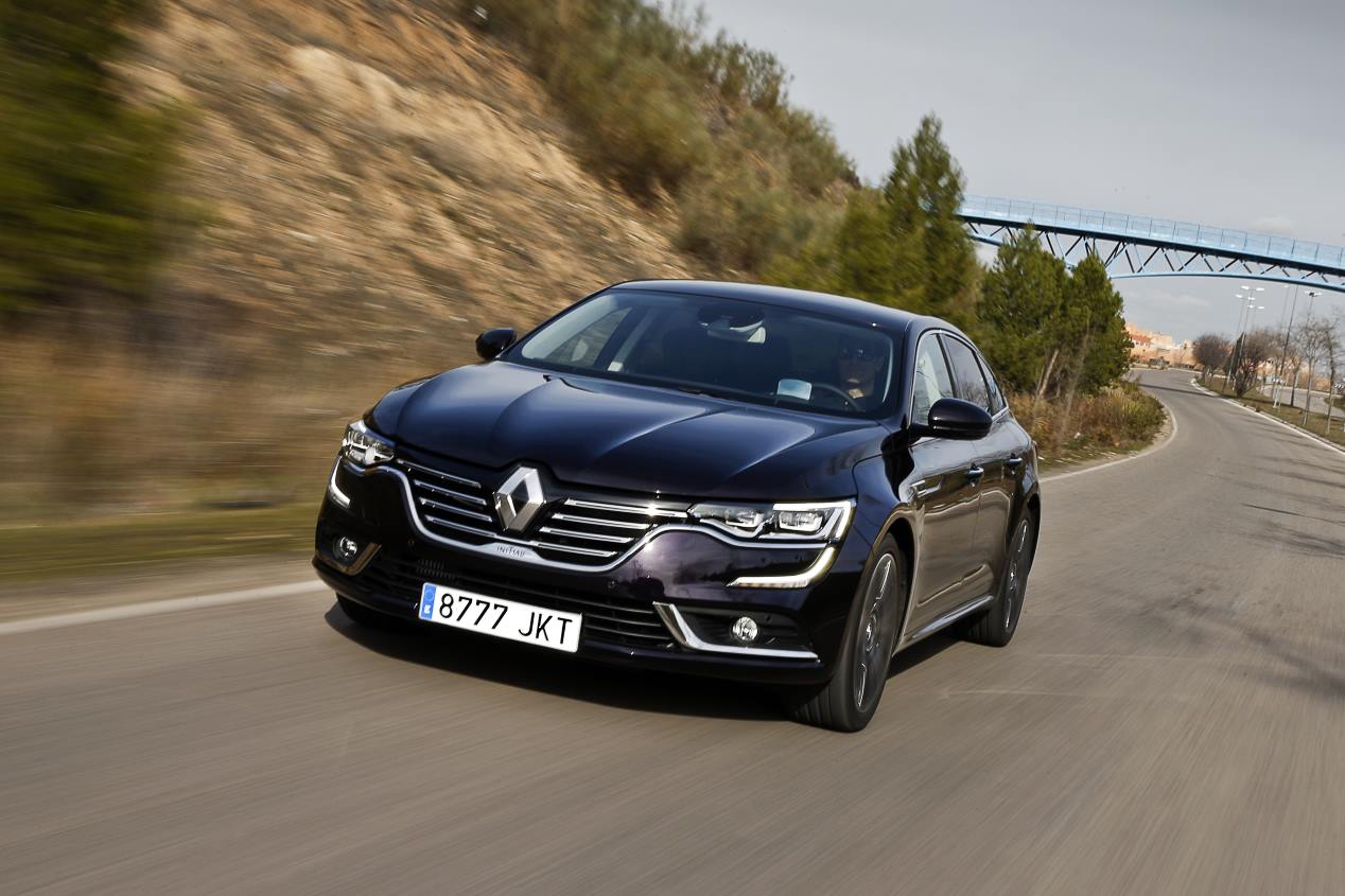 Alfa Romeo Giulia 2.2 Diesel vs Renault Talisman 1.6 dCi Twin Turbo