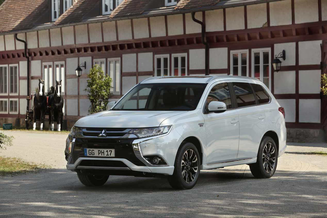 Mitsubishi Outlander PHEV 2017, sus mejores imágenes