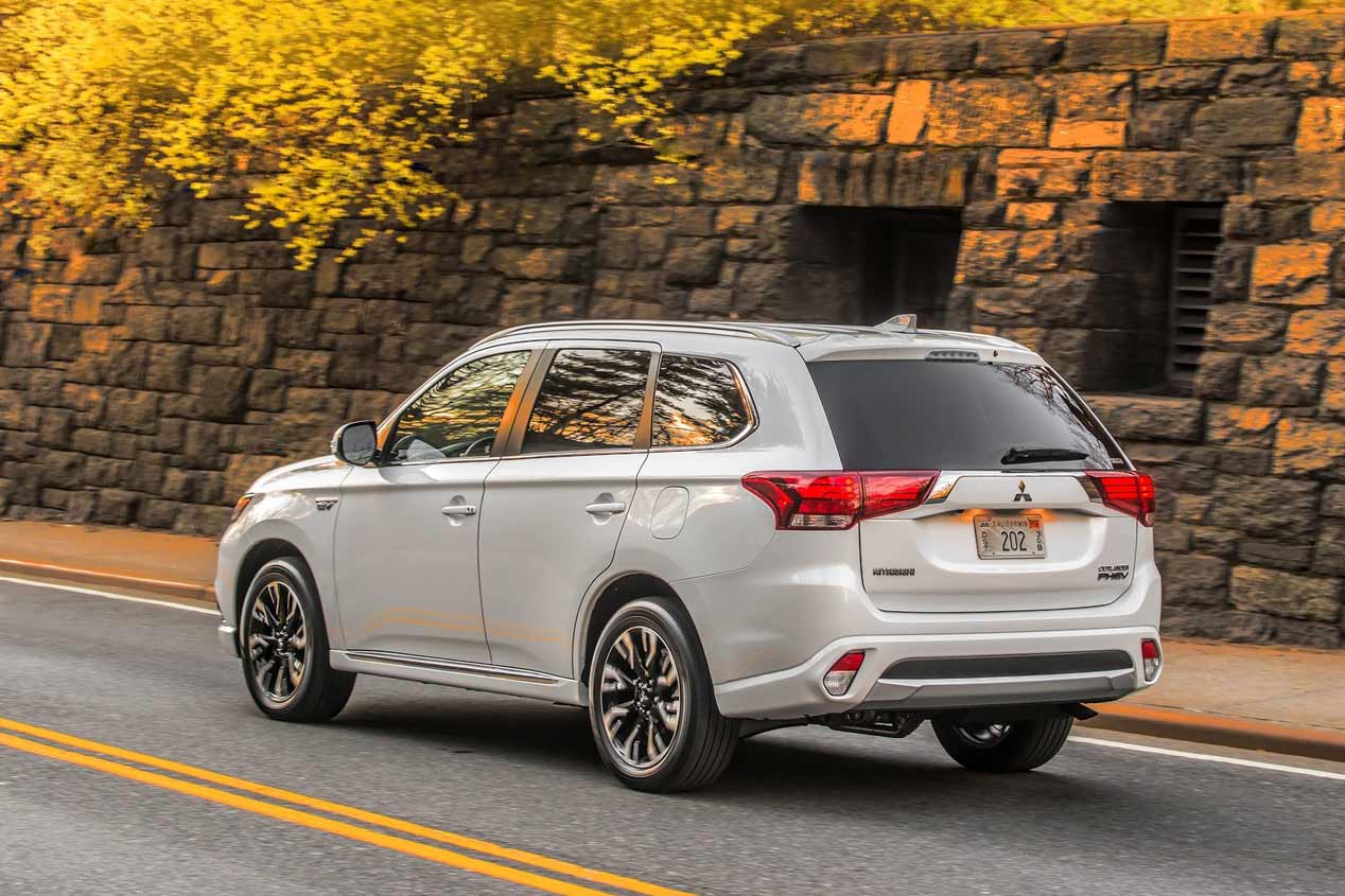 Mitsubishi Outlander PHEV 2017, sus mejores imágenes