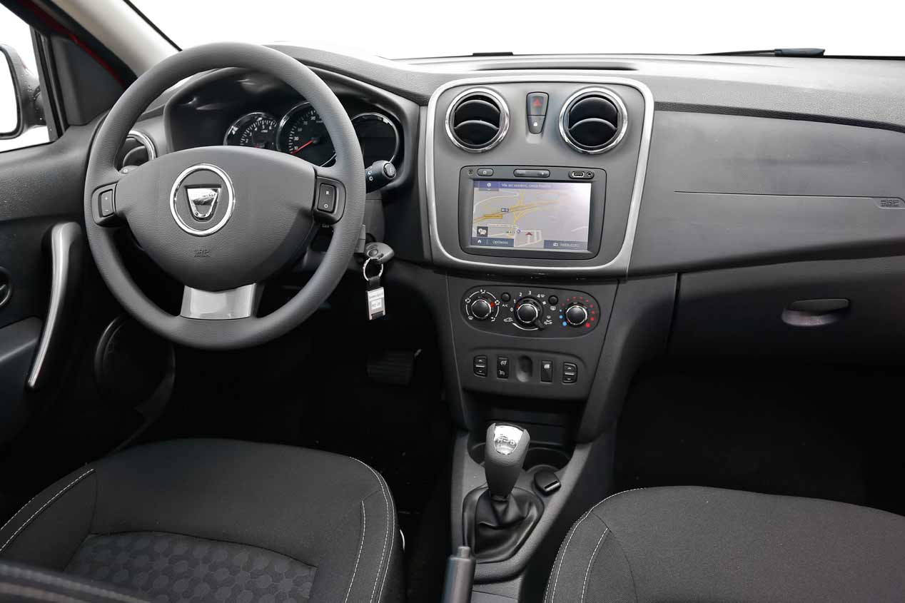 Dacia Sandero Easy-R dCi 90 CV, sus mejores fotos