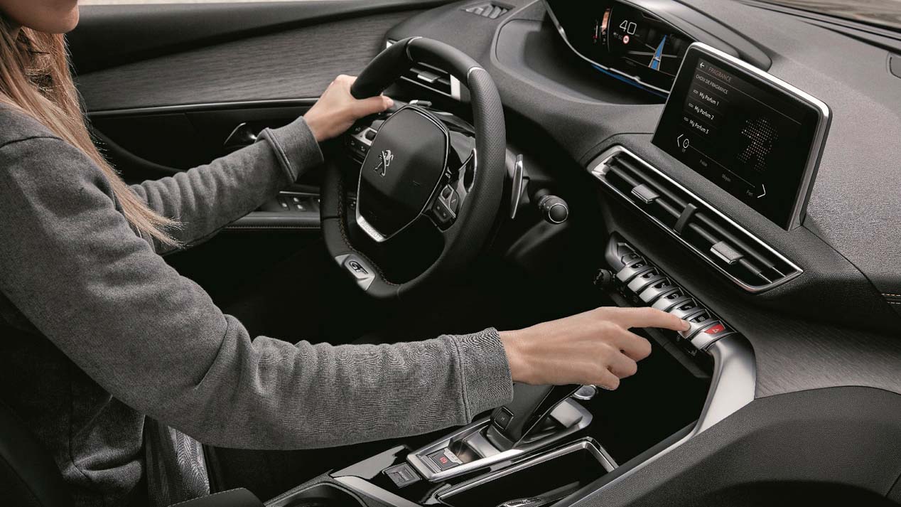 Peugeot 3008 y Seat Ateca frente a frente