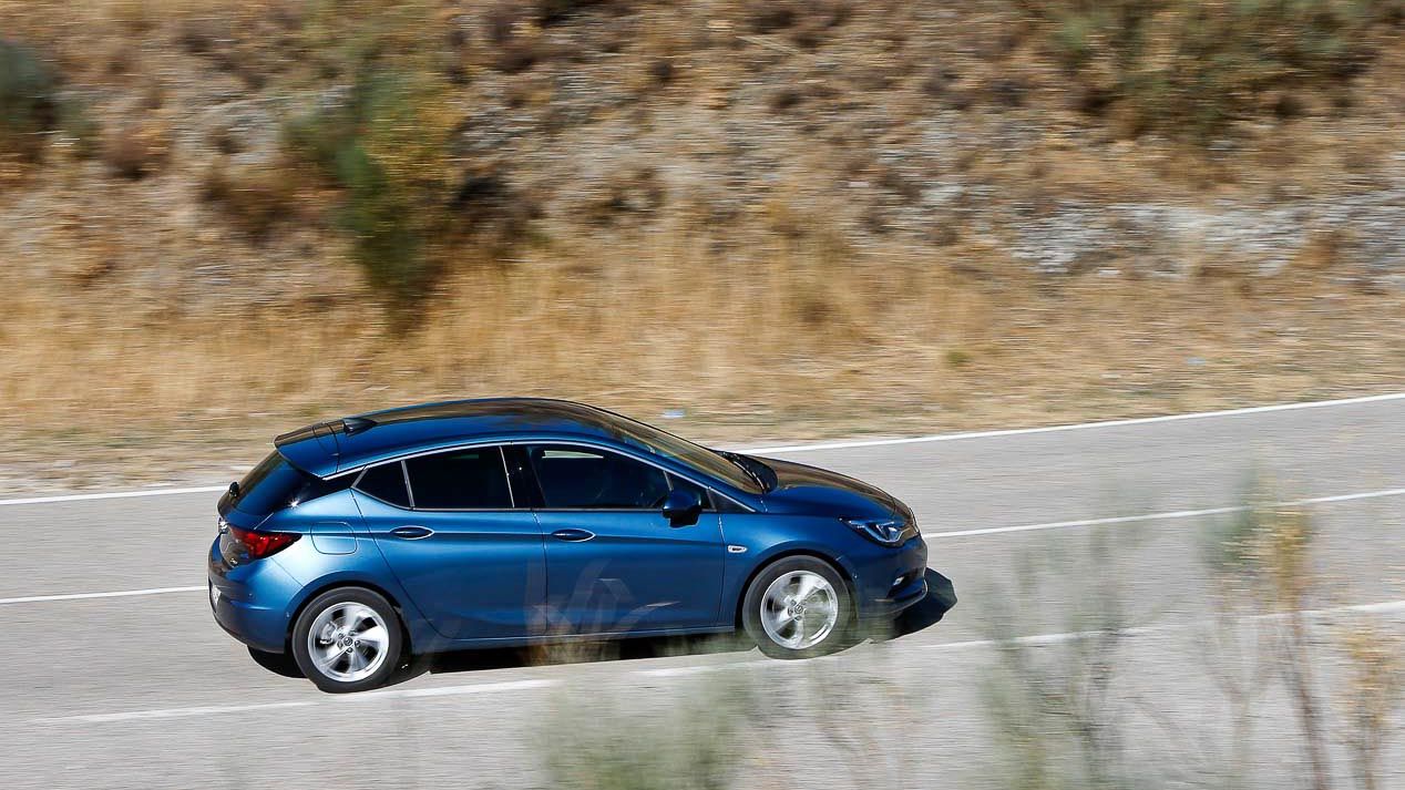 Opel Astra 1.4 Turbo & Seat León 1.4